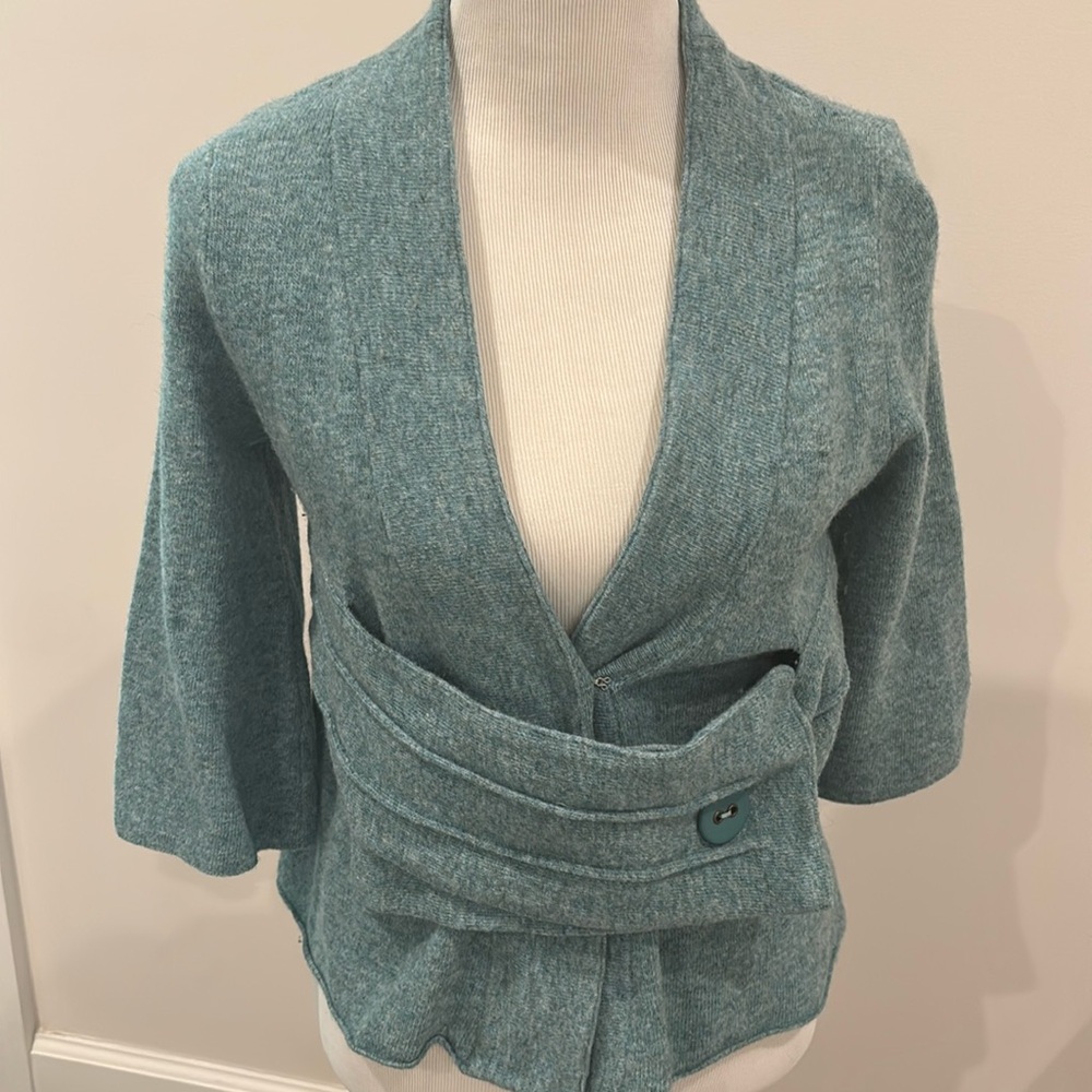 Anthropologie Sweater small